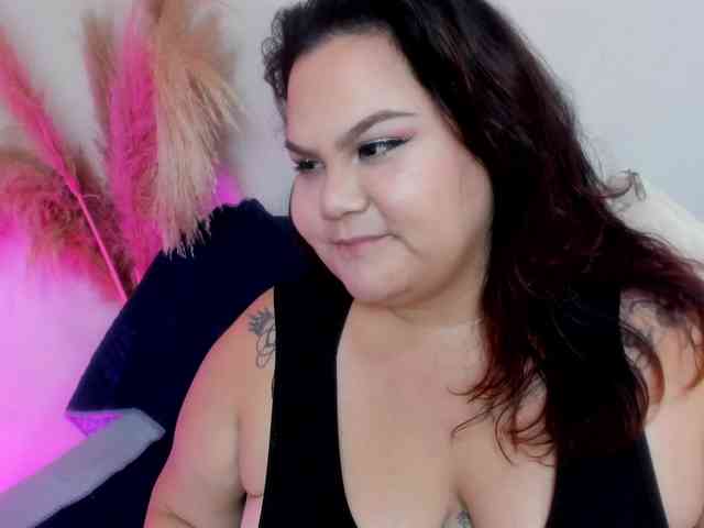 LILYBLAIR webcam