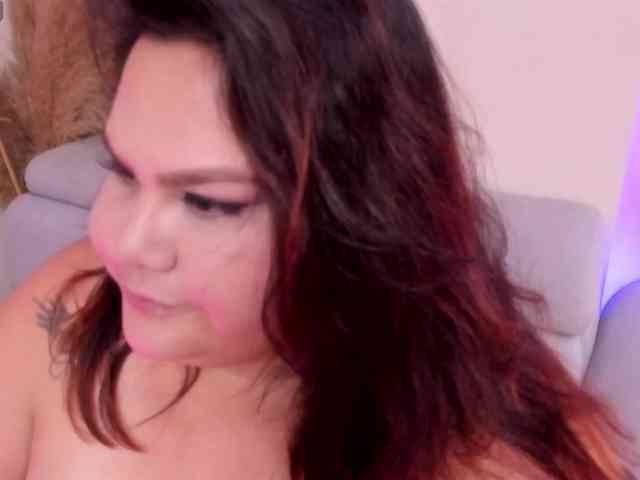 LILYBLAIR webcam
