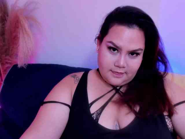 LILYBLAIR webcam