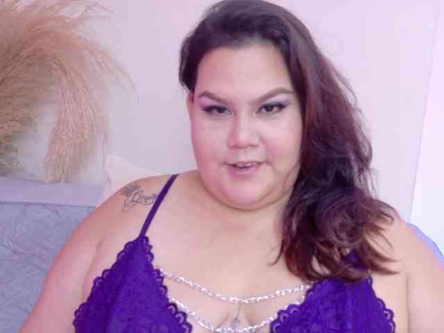 LILYBLAIR webcam