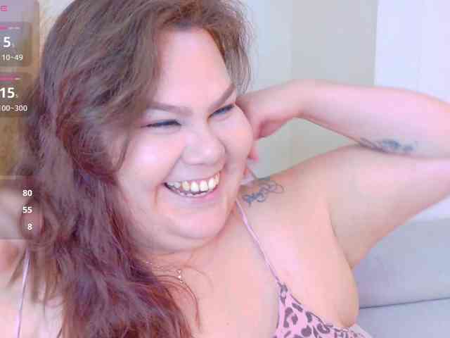 LILYBLAIR webcam