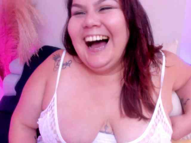 LILYBLAIR webcam