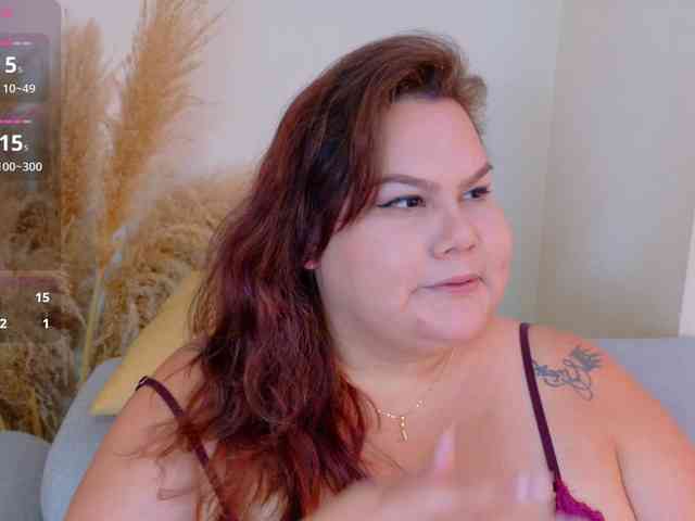 LILYBLAIR webcam
