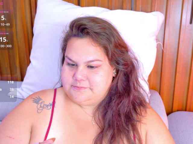 LILYBLAIR webcam