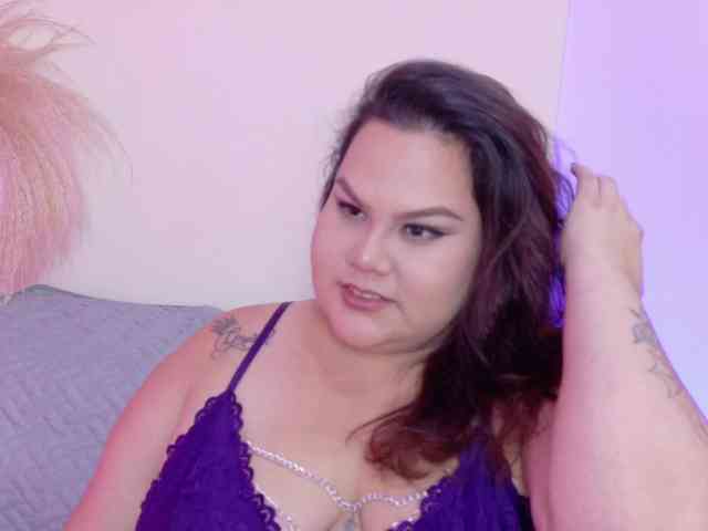 LILYBLAIR webcam