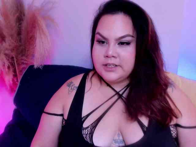 LILYBLAIR webcam