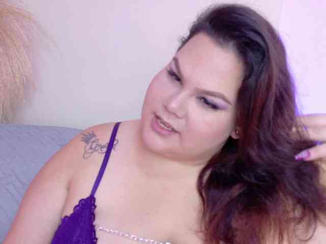 LILYBLAIR webcam