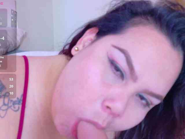 LILYBLAIR webcam