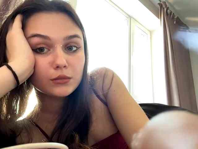 AudrieEcoffey webcam