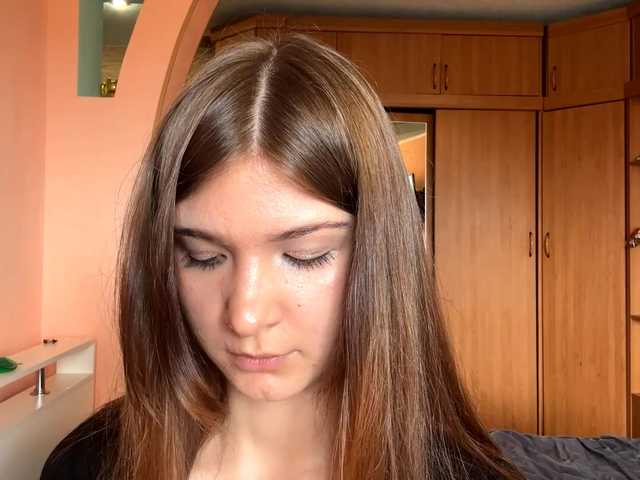 LydiaChey live webcam show