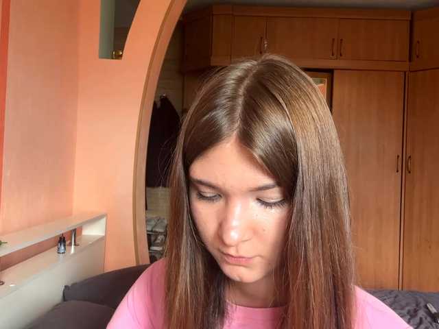 LydiaChey live cam on BongaCams