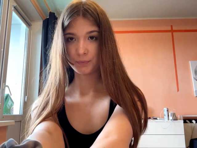 LydiaChey live cam on BongaCams