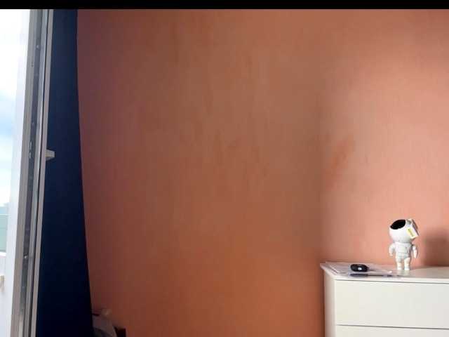 LydiaChey live cam on BongaCams
