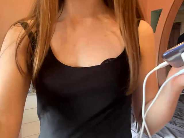 LydiaChey live webcam show