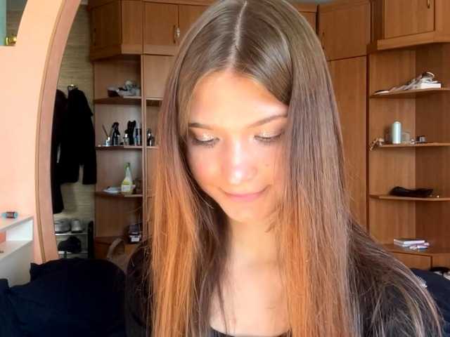LydiaChey live cam on BongaCams