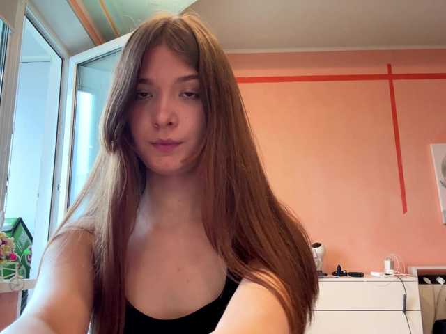 LydiaChey live cam on BongaCams