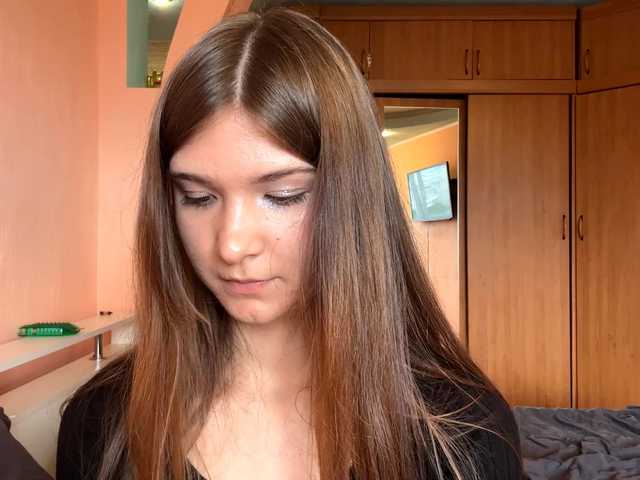 LydiaChey live webcam show