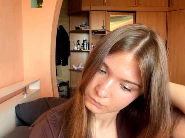 LydiaChey live webcam show