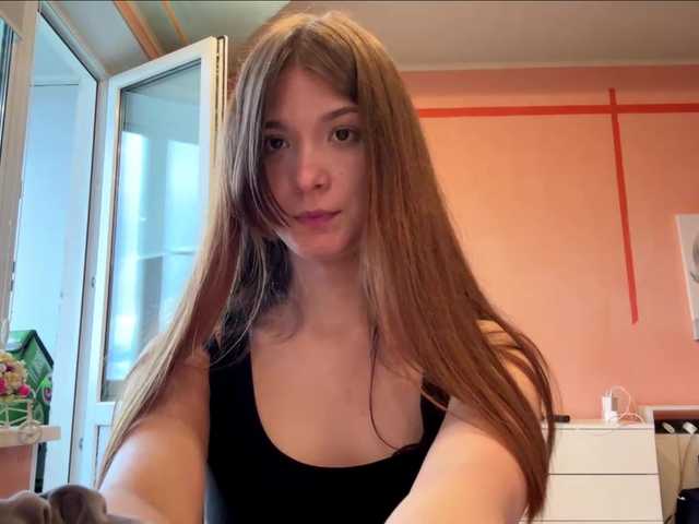 LydiaChey live cam on BongaCams