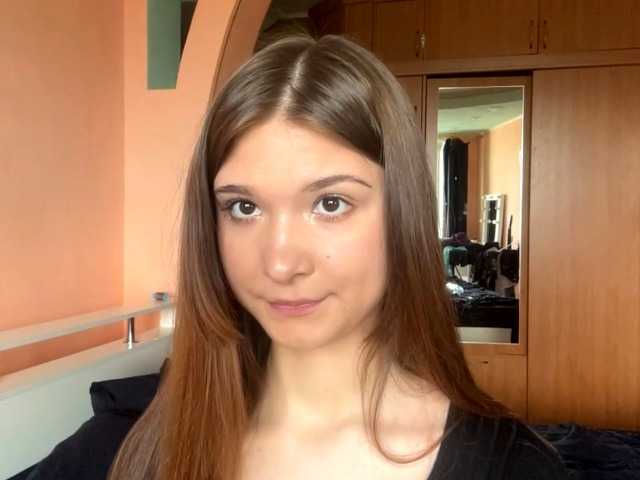 LydiaChey live cam on BongaCams