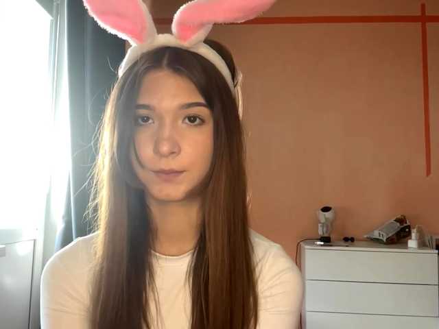 LydiaChey live cam on BongaCams