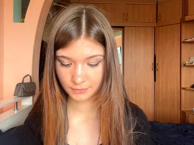 LydiaChey live cam on BongaCams