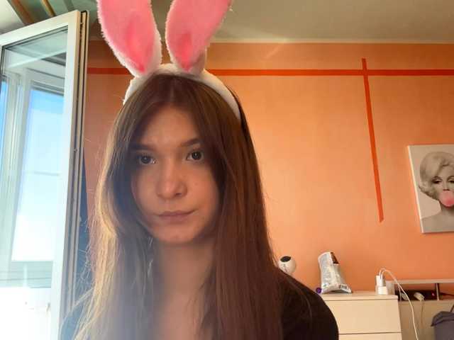 LydiaChey live cam on BongaCams