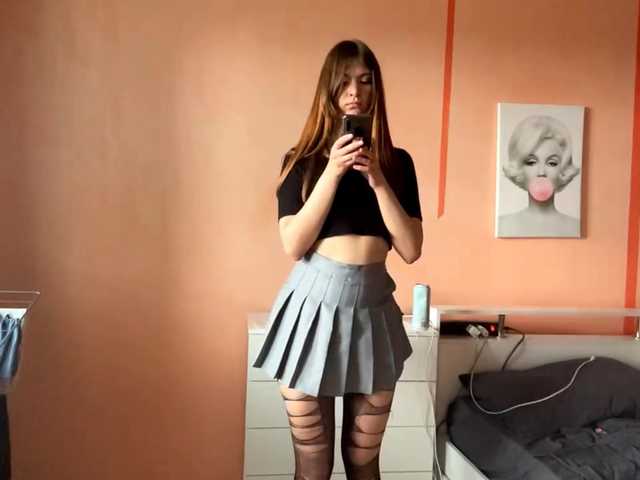 LydiaChey live cam on BongaCams