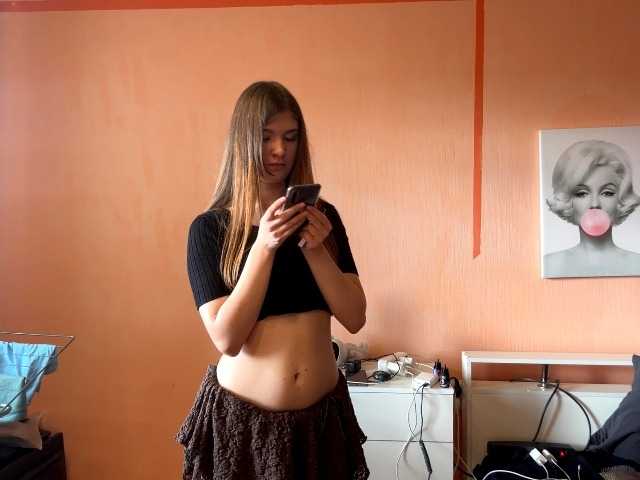 LydiaChey live cam on BongaCams
