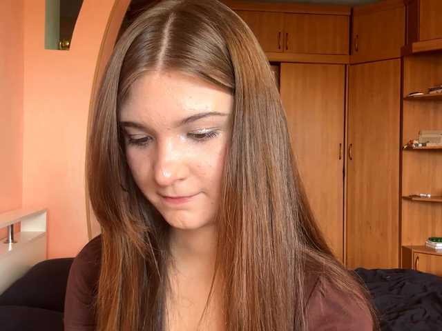 LydiaChey live cam on BongaCams