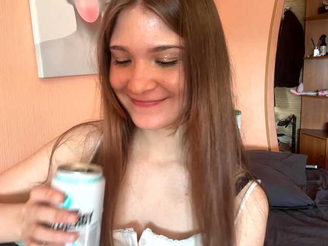 LydiaChey live webcam show