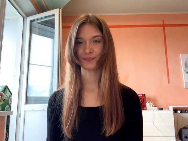 LydiaChey live cam on BongaCams