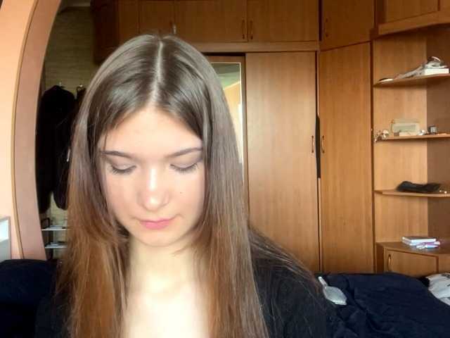 LydiaChey live cam on BongaCams