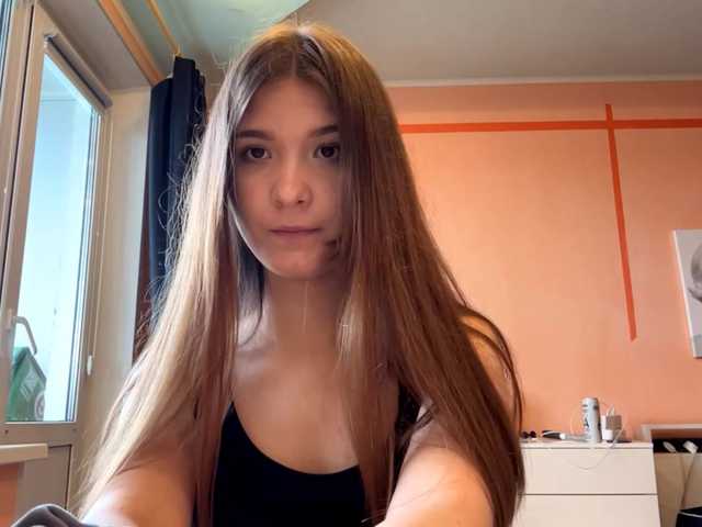 LydiaChey live cam on BongaCams