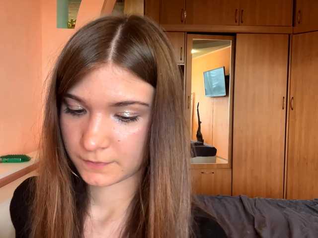 LydiaChey live cam on BongaCams