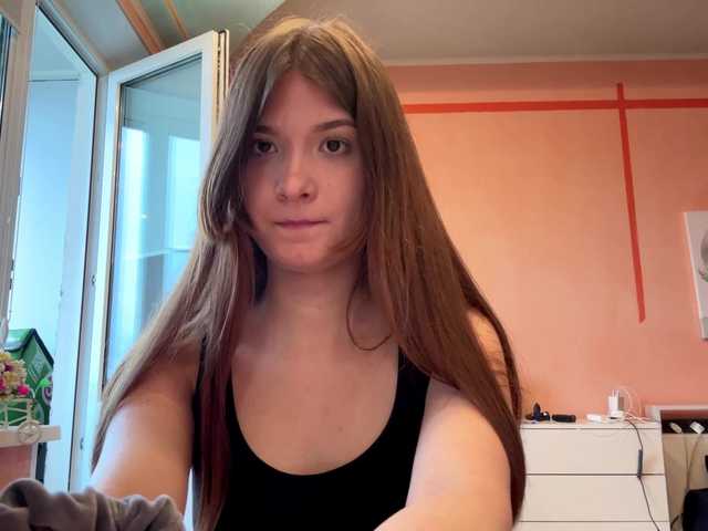 LydiaChey live cam on BongaCams