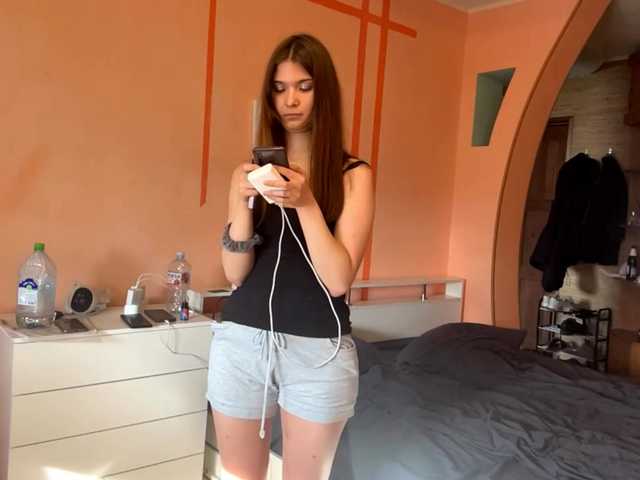 LydiaChey live cam on BongaCams