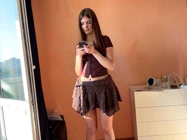 LydiaChey live cam on BongaCams