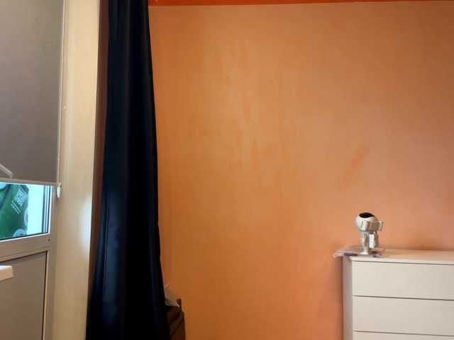 LydiaChey live cam on BongaCams