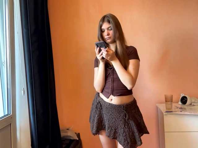 LydiaChey live webcam show