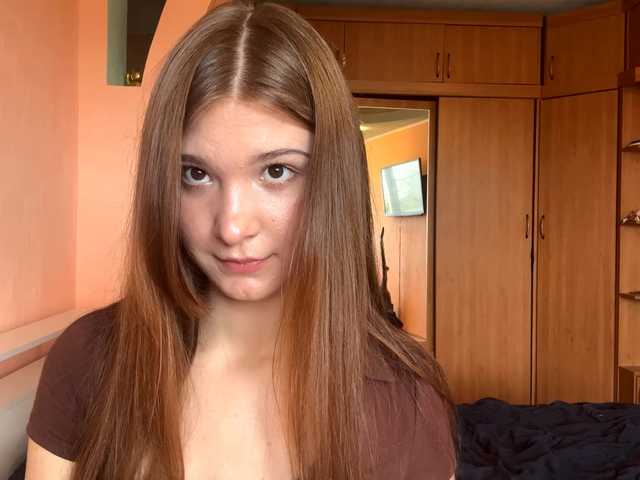 LydiaChey live cam on BongaCams