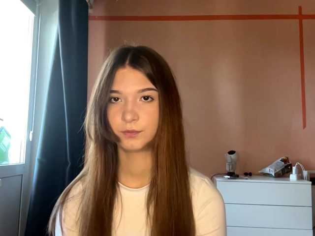 LydiaChey live cam on BongaCams