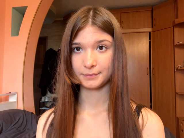 LydiaChey live cam on BongaCams