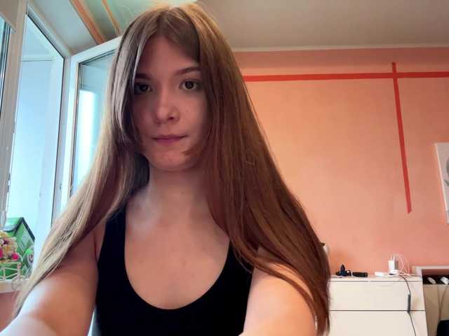 LydiaChey live cam on BongaCams