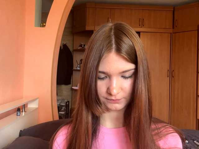 LydiaChey live cam on BongaCams