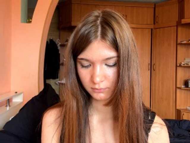 LydiaChey live cam on BongaCams