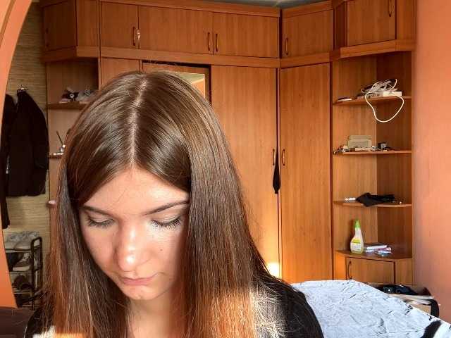 LydiaChey live cam on BongaCams