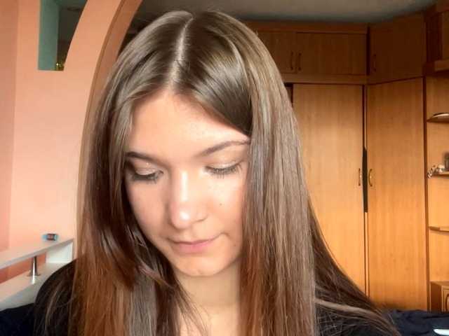 LydiaChey live cam on BongaCams