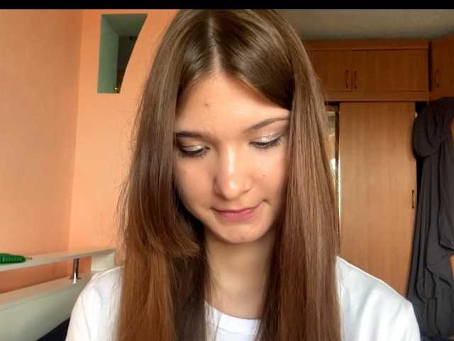LydiaChey live cam on BongaCams