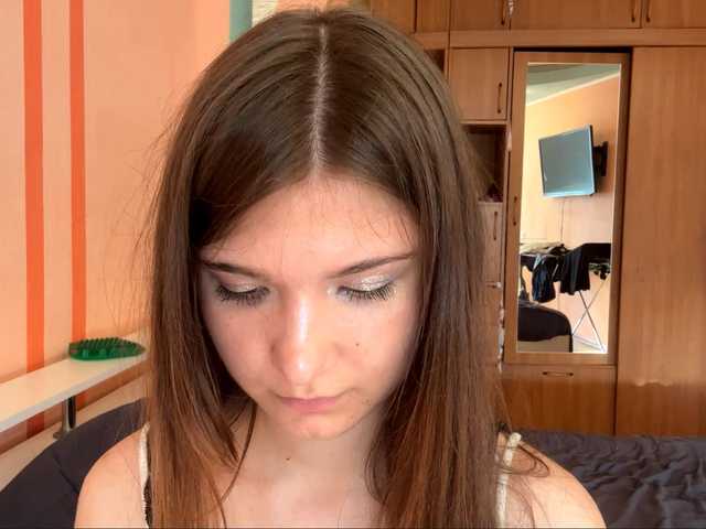 LydiaChey live cam on BongaCams
